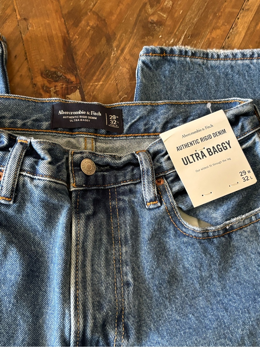 Abercrombie and Fitch Rigid Denim Ultra Baggy Jeans 29X32 - Picture 8 of 12